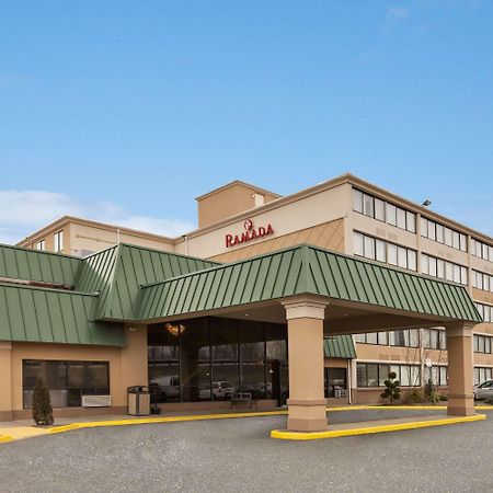 Ramada By Wyndham Rochelle Park Near Paramus Esterno foto